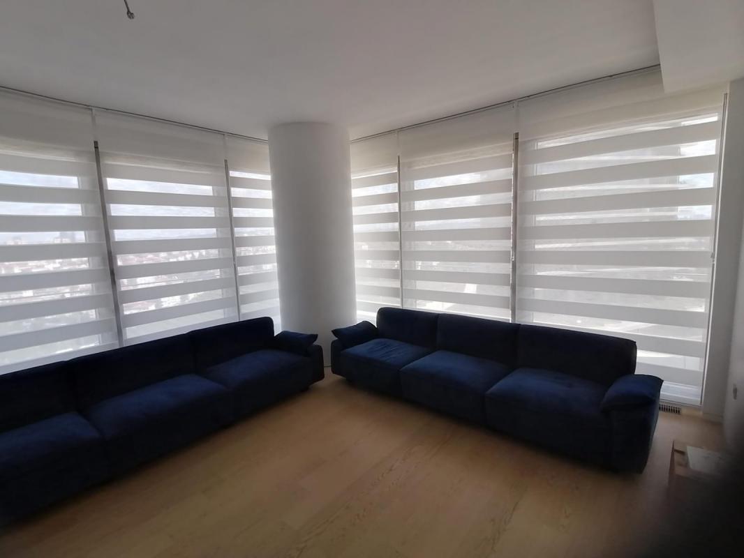 Beyaz Plise Zebra Perde